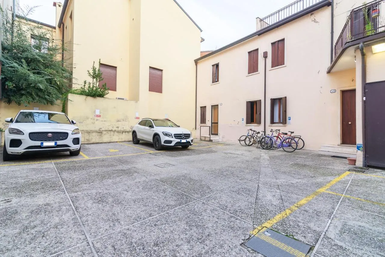 Padua Center Urban Flat Apartment
